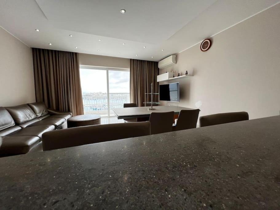 Marsaxlokk Seaview 2 Bedroom Penthouse Екстер'єр фото