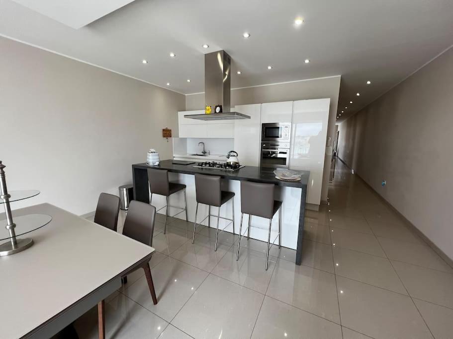Marsaxlokk Seaview 2 Bedroom Penthouse Екстер'єр фото
